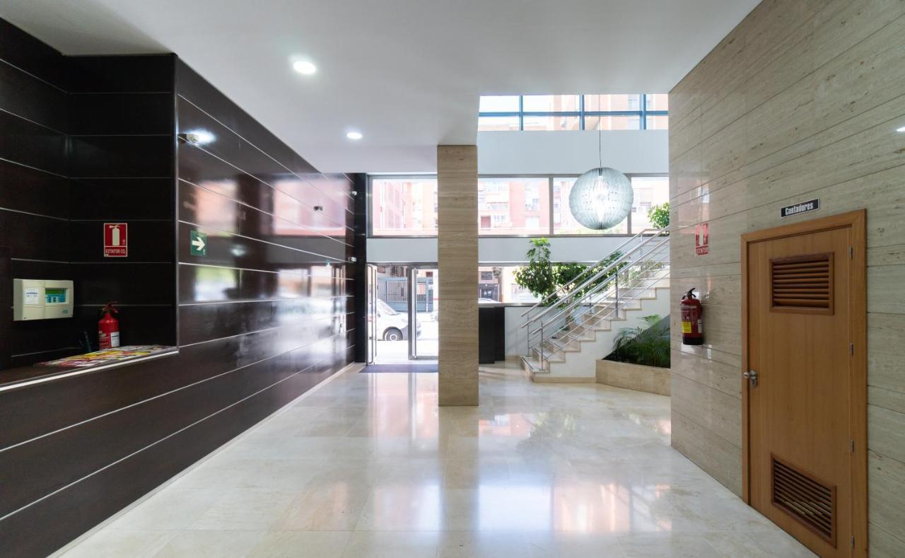 Málaga Centro Maria Zambrano Apartamento Exterior foto