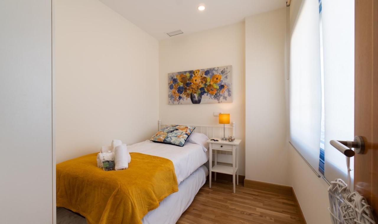 Málaga Centro Maria Zambrano Apartamento Exterior foto