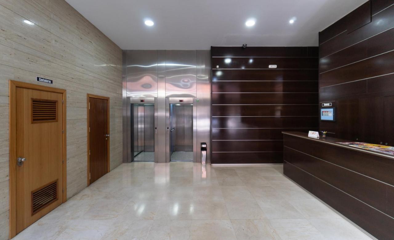 Málaga Centro Maria Zambrano Apartamento Exterior foto