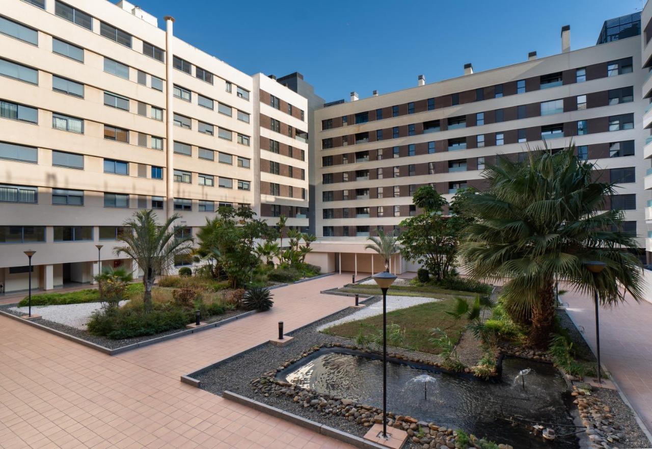 Málaga Centro Maria Zambrano Apartamento Exterior foto
