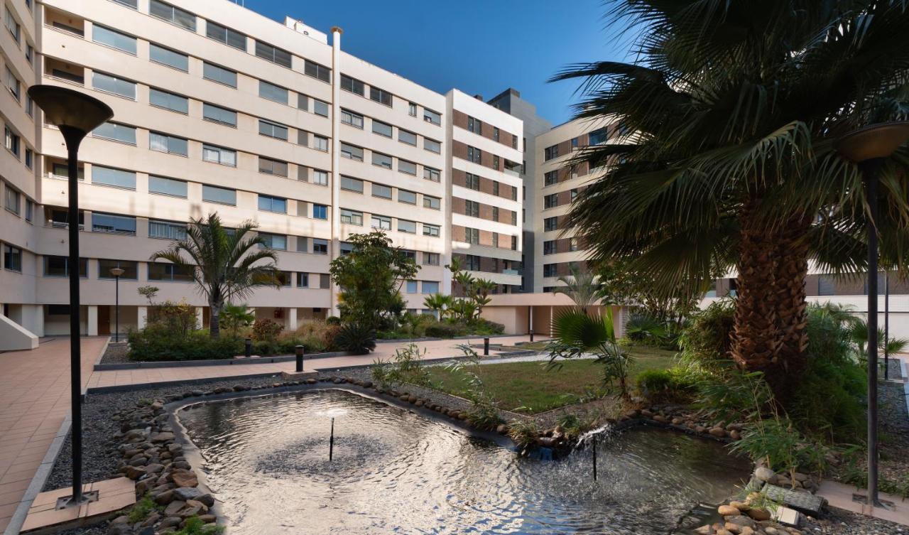 Málaga Centro Maria Zambrano Apartamento Exterior foto